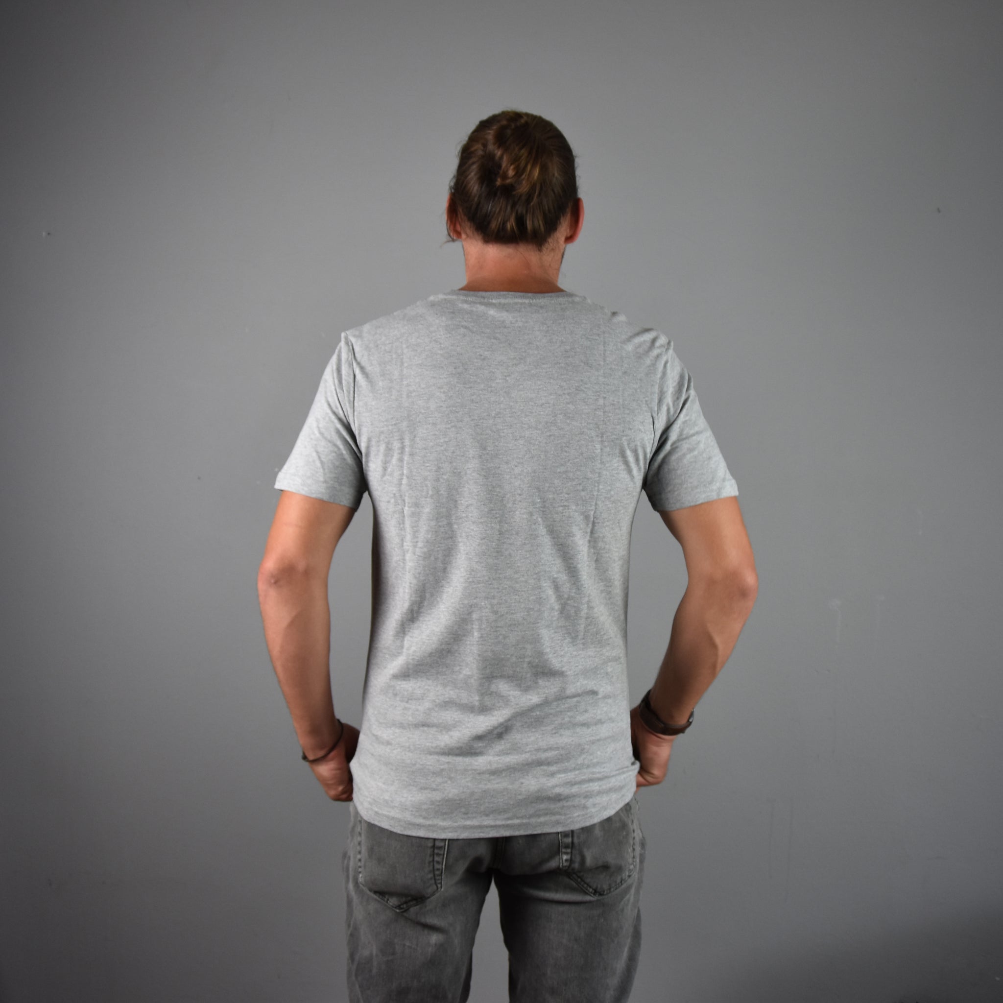 SHIRT - PALMS - GREY - Sportartikel Wackelbrett für Fitness: Dieses Wackelbrett ist ideal für Fitnessbegeisterte, die ihre Stabilität und Kernkraft verbessern wollen. 