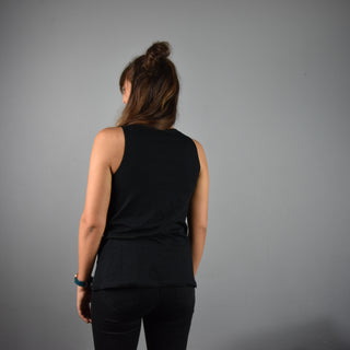 GIRLIE SHIRT - SWORD - BLACK - Sportartikel Wackelbrett für Fitness: Dieses Wackelbrett ist ideal für Fitnessbegeisterte, die ihre Stabilität und Kernkraft verbessern wollen. 
