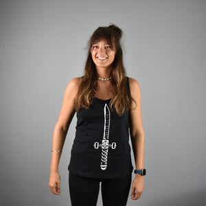 GIRLIE SHIRT - SWORD - BLACK - Sportartikel Wackelbrett für Fitness: Dieses Wackelbrett ist ideal für Fitnessbegeisterte, die ihre Stabilität und Kernkraft verbessern wollen. 